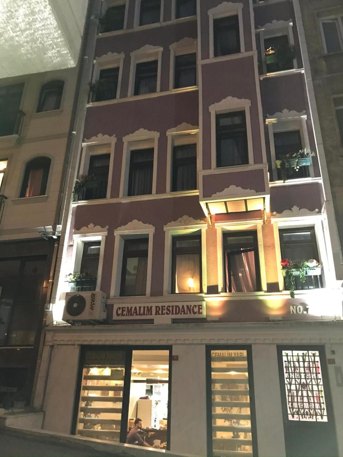Taksim Cmlm Suit Istanboel Buitenkant foto